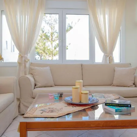 Διαμέρισμα Irida *